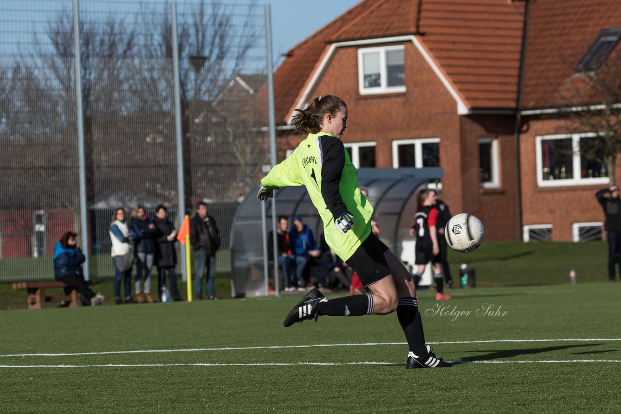 Bild 320 - B-Juniorinnen SG Weststeinburg/Bei - SV Fisia 03 : Ergebnis: 1:2